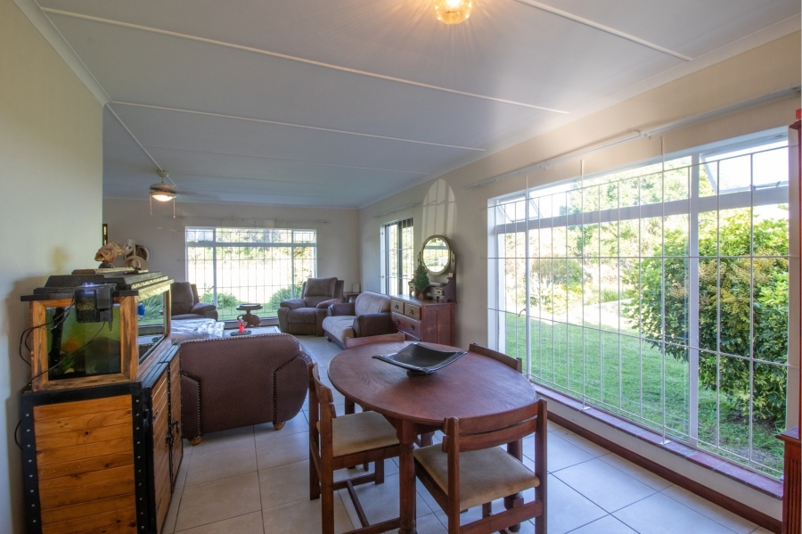 5 Bedroom Property for Sale in East London Rural Eastern Cape
